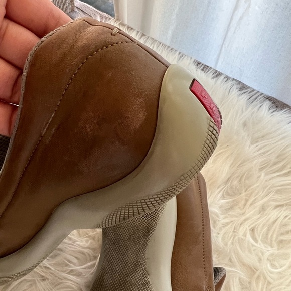 Prada shoes size 38.5 / Size 8 US - Picture 6 of 16